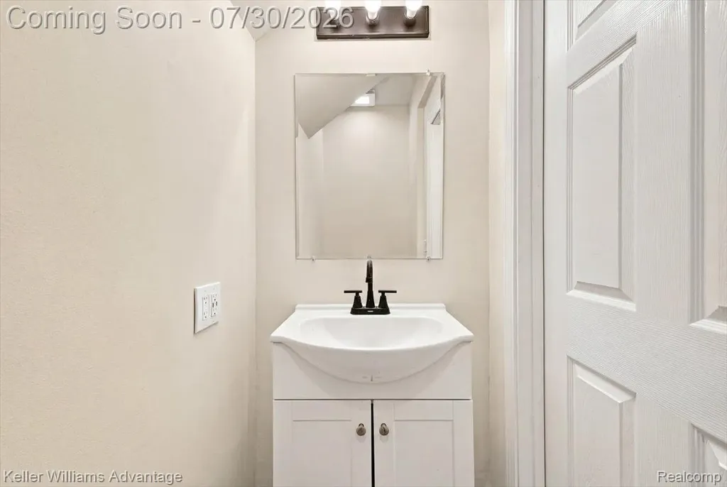 3285 Hazelwood Street Detroit City MI 48206
