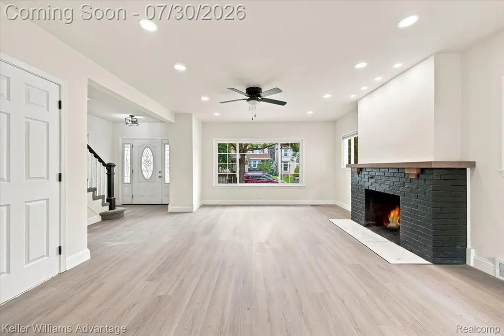 3285 Hazelwood Street Detroit City MI 48206
