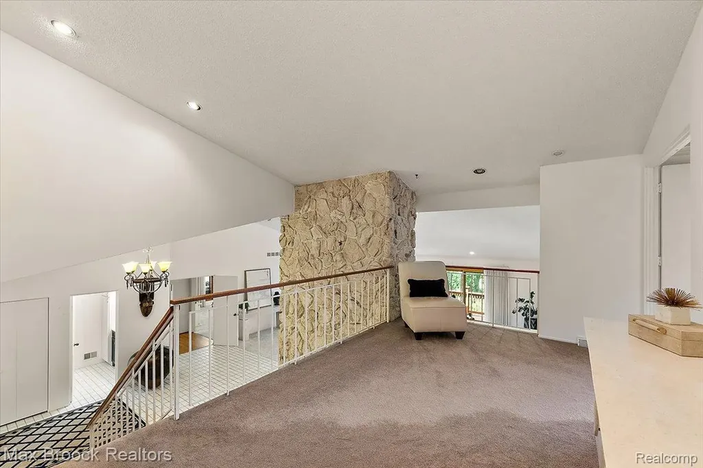 1808 Moors Court Bloomfield Hills City MI 48302