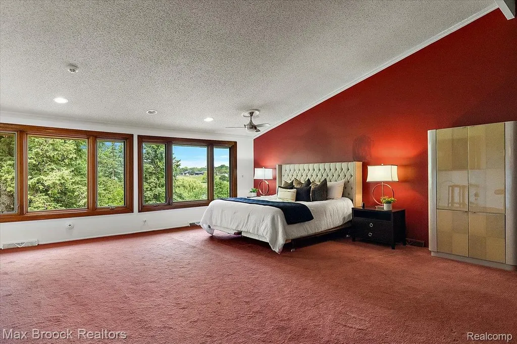 1808 Moors Court Bloomfield Hills City MI 48302