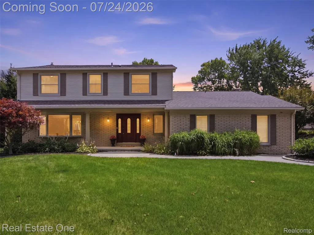 4166 Cherrywood Drive Troy City MI 48098