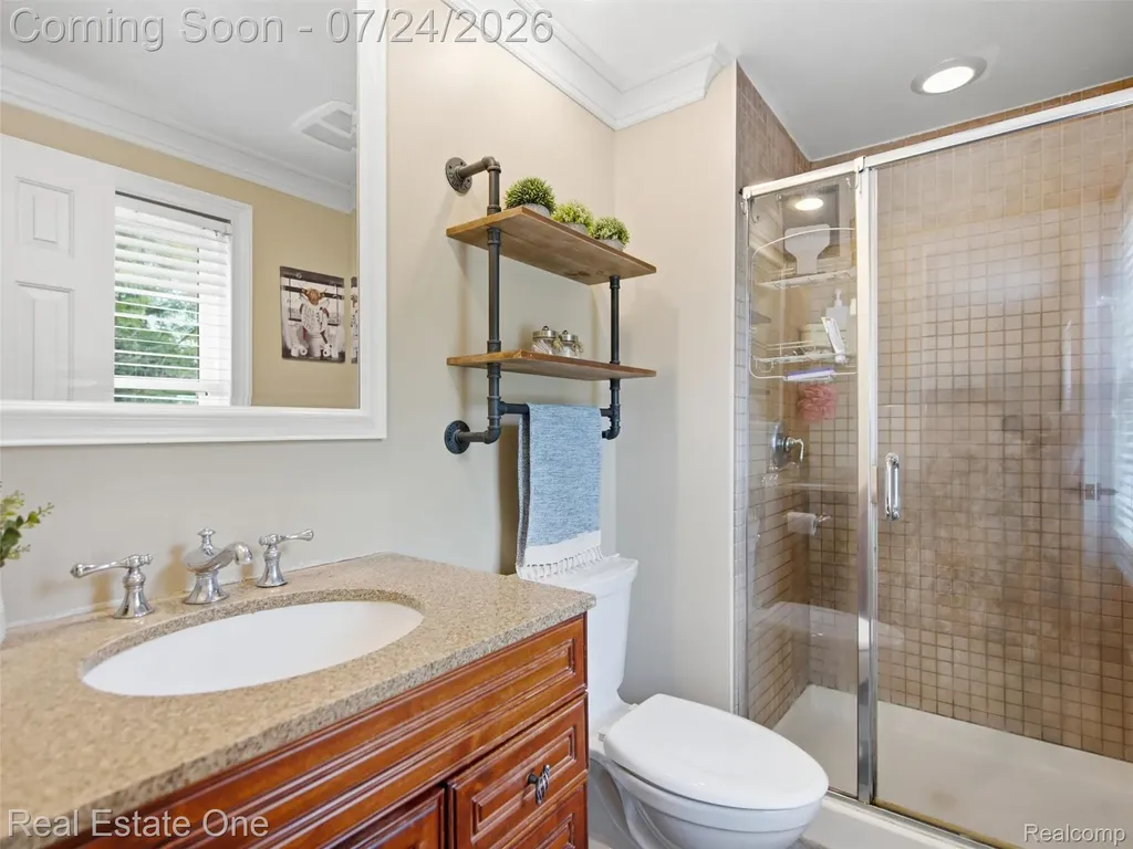 4166 Cherrywood Drive Troy City MI 48098