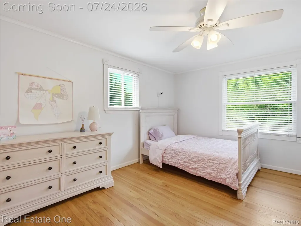 4166 Cherrywood Drive Troy City MI 48098