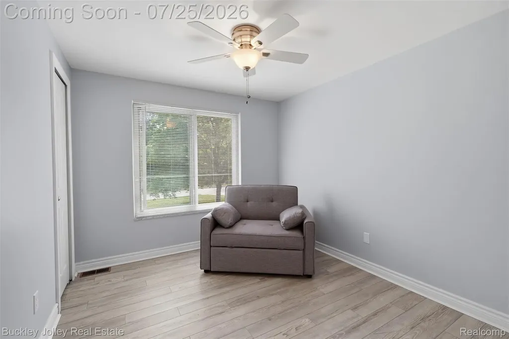 4851 Canyon Oaks Drive Brighton Township MI 48114