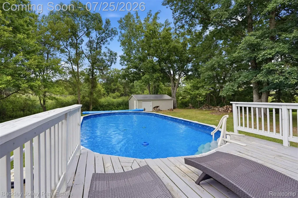 4851 Canyon Oaks Drive Brighton Township MI 48114