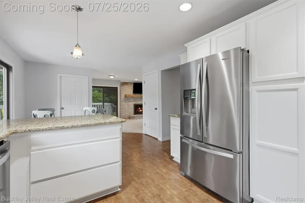 4851 Canyon Oaks Drive Brighton Township MI 48114