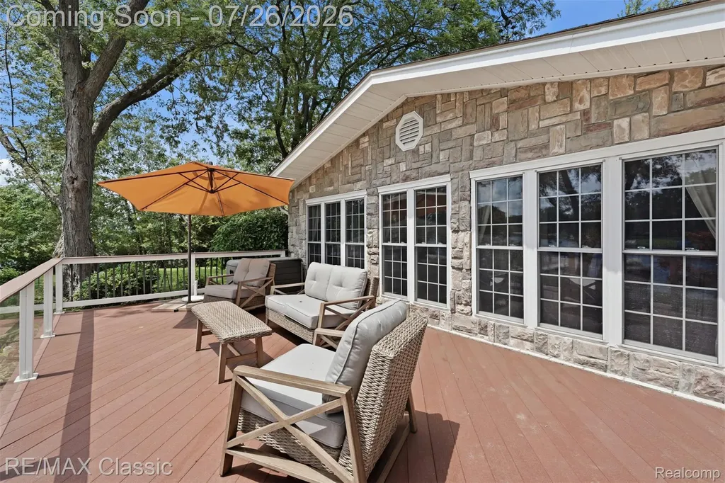 3500 Raftwood Drive Commerce Charter Township MI 48382