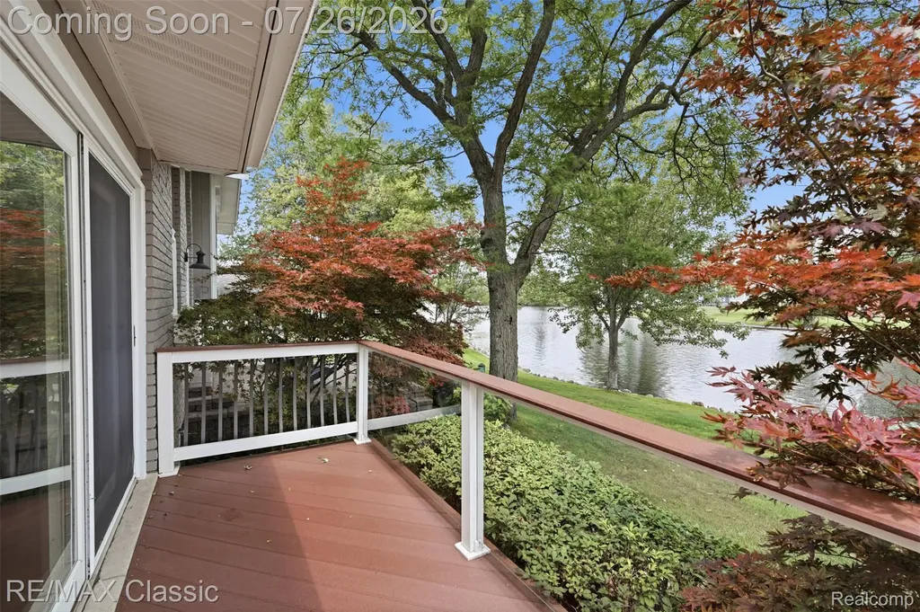 3500 Raftwood Drive Commerce Charter Township MI 48382