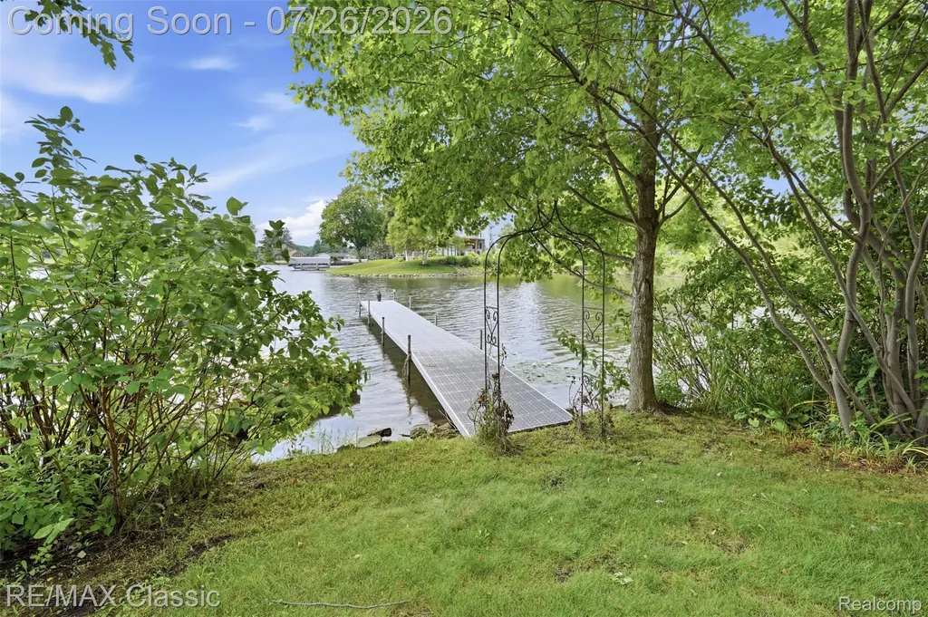 3500 Raftwood Drive Commerce Charter Township MI 48382