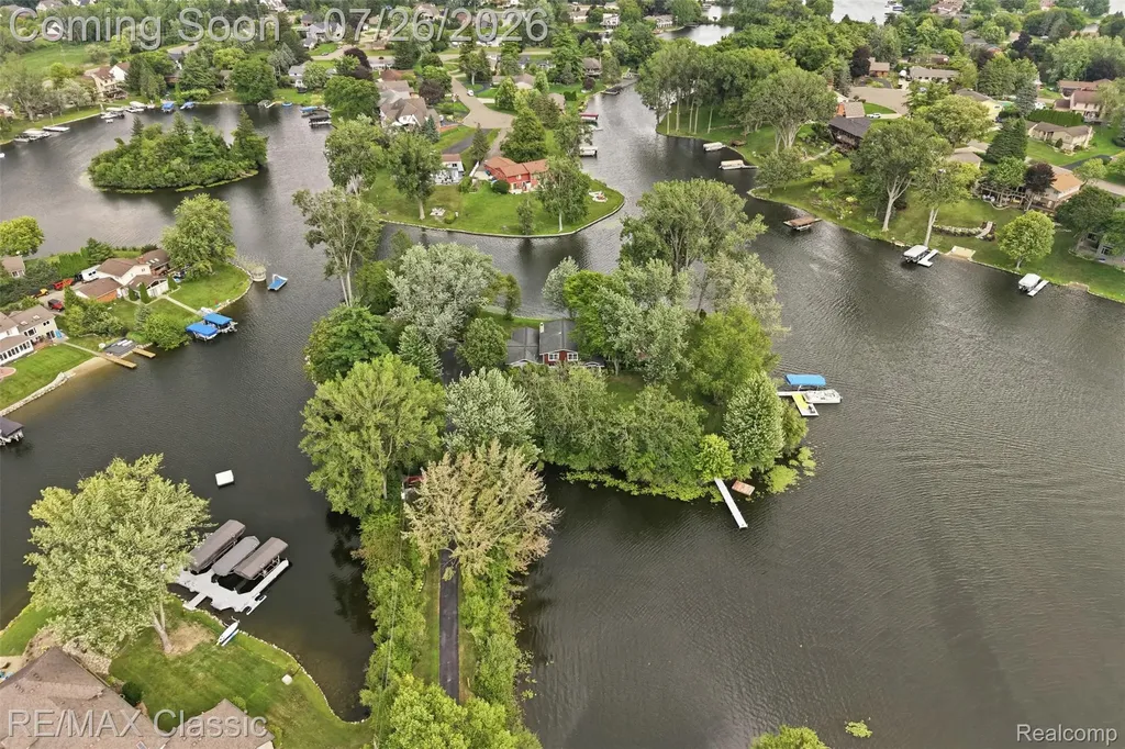3500 Raftwood Drive Commerce Charter Township MI 48382