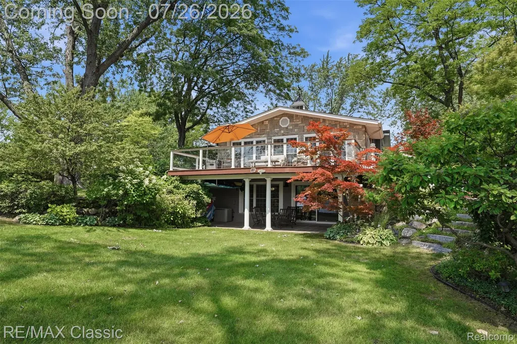 3500 Raftwood Drive Commerce Charter Township MI 48382
