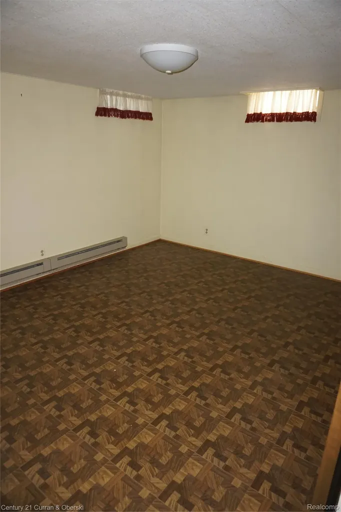 20451 Audette Street Dearborn City MI 48124