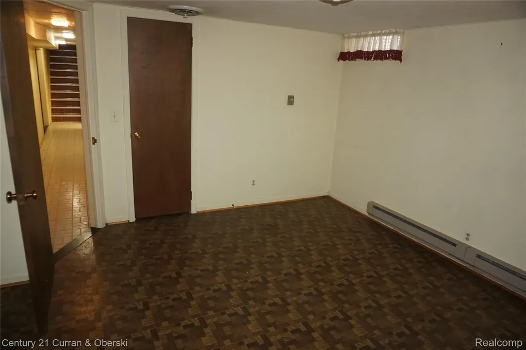 20451 Audette Street Dearborn City MI 48124
