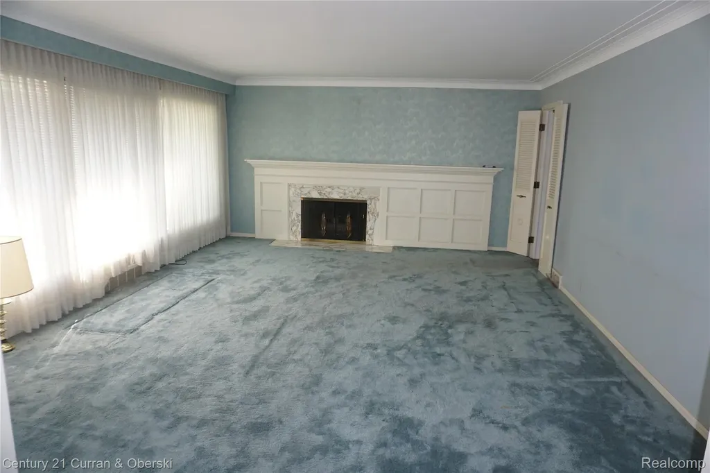 20451 Audette Street Dearborn City MI 48124