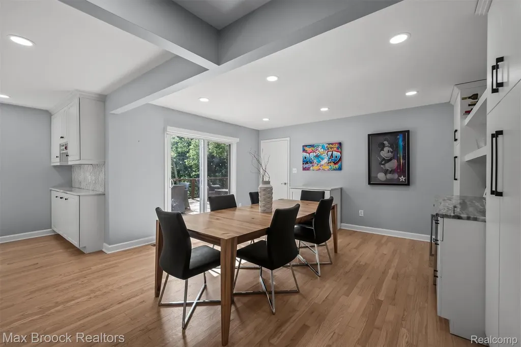 5763 Eastman Boulevard West Bloomfield Charter Township MI 48323