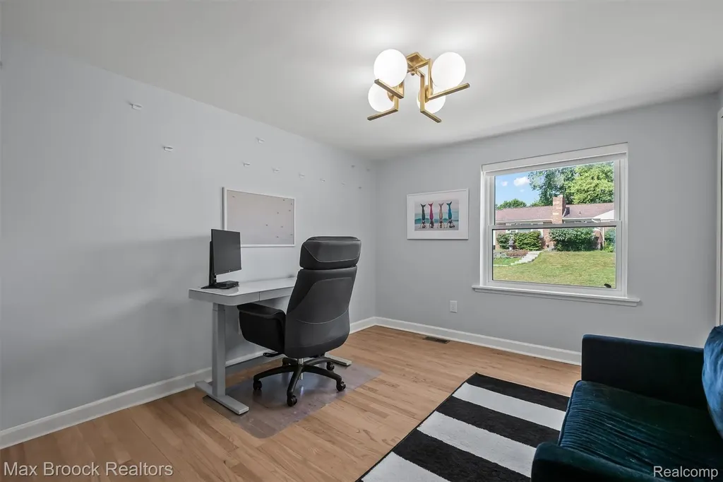 5763 Eastman Boulevard West Bloomfield Charter Township MI 48323