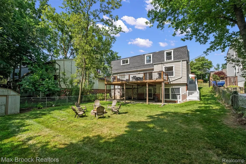 5763 Eastman Boulevard West Bloomfield Charter Township MI 48323