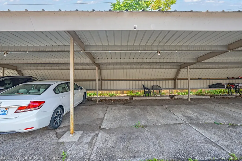 2311 Walton Boulevard Rochester Hills City MI 48309