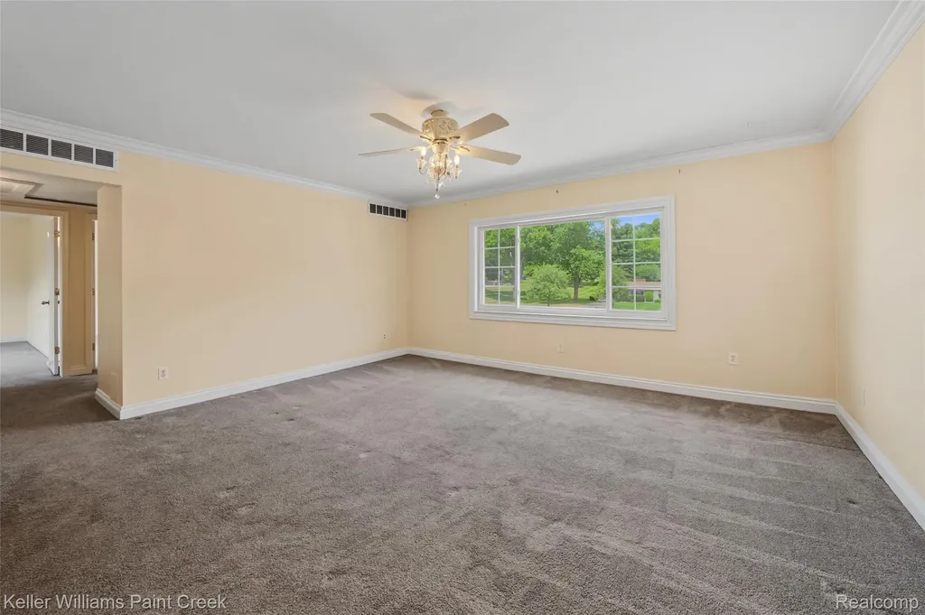 2311 Walton Boulevard Rochester Hills City MI 48309