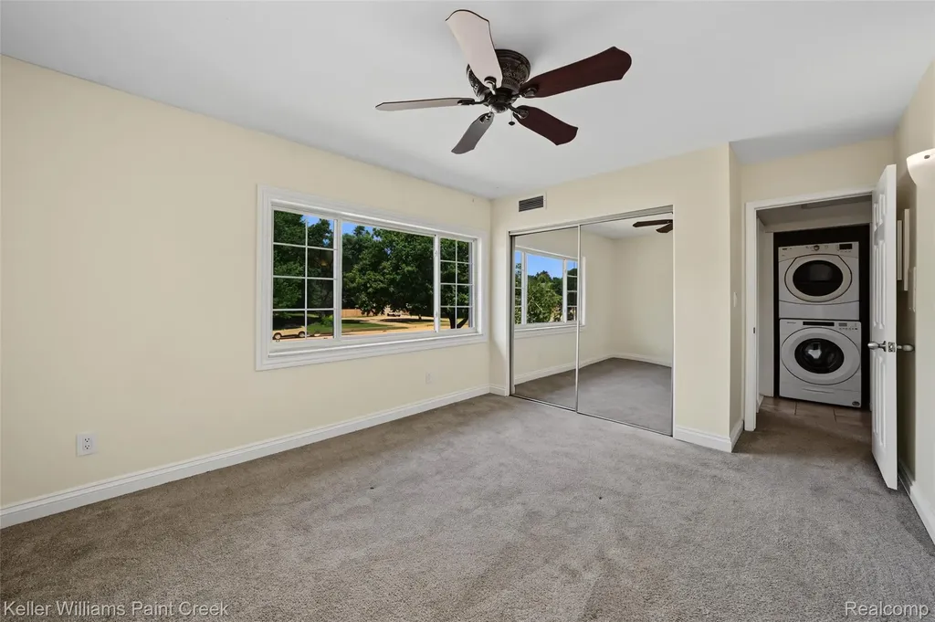 2311 Walton Boulevard Rochester Hills City MI 48309