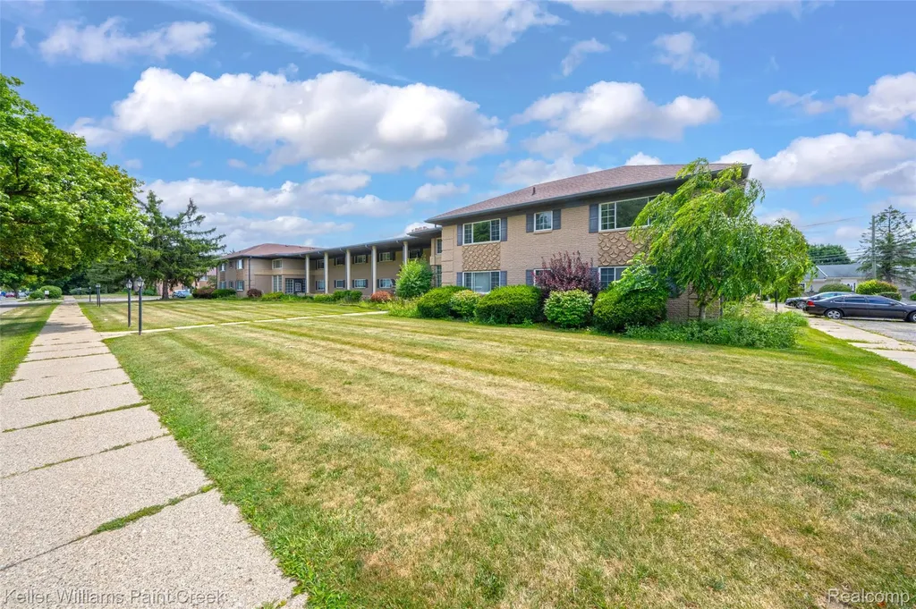 2311 Walton Boulevard Rochester Hills City MI 48309