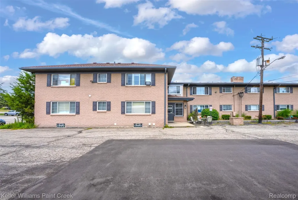 2311 Walton Boulevard Rochester Hills City MI 48309