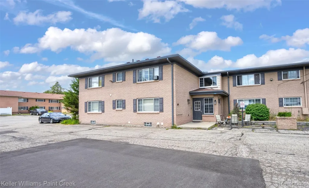 2311 Walton Boulevard Rochester Hills City MI 48309