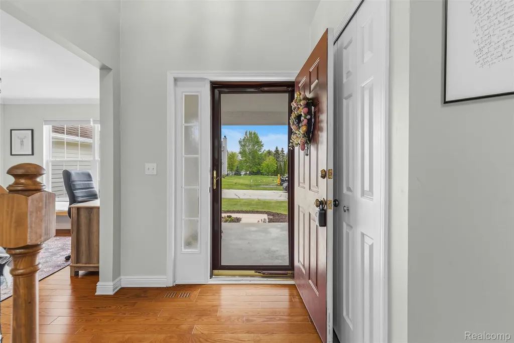 1265 Theresa Drive Fenton Charter Township MI 48430
