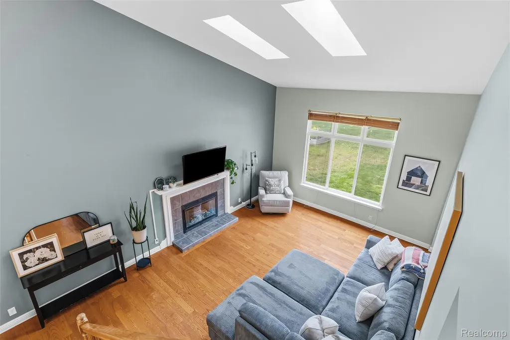 1265 Theresa Drive Fenton Charter Township MI 48430
