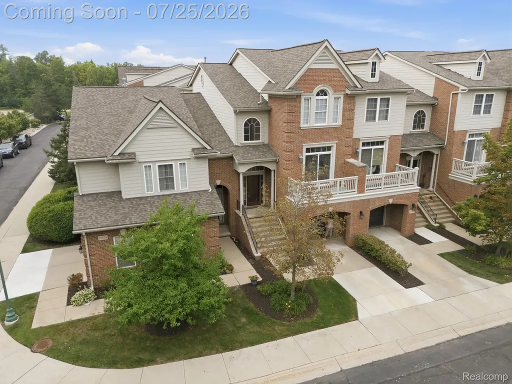 37576 Newburgh Park Circle Livonia City MI 48152