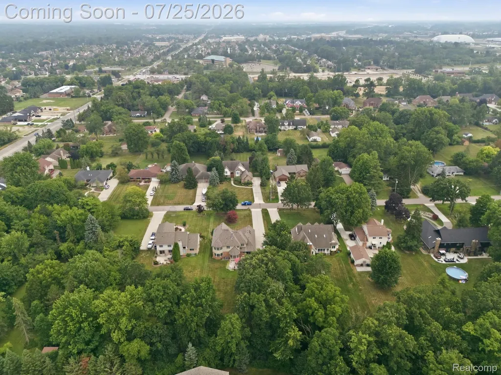 37576 Newburgh Park Circle Livonia City MI 48152