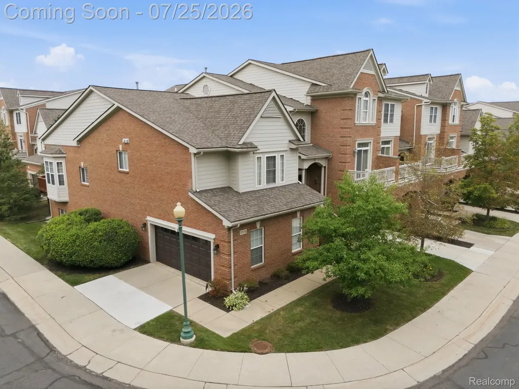 37576 Newburgh Park Circle Livonia City MI 48152