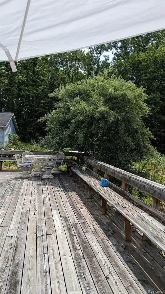 72445 County Road 380 South Haven Charter Township MI 49090