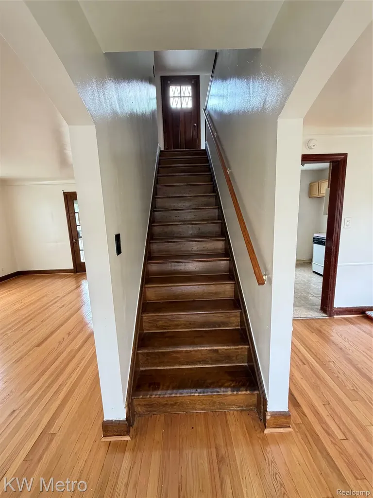 18411 Snowden Street Detroit City MI 48235