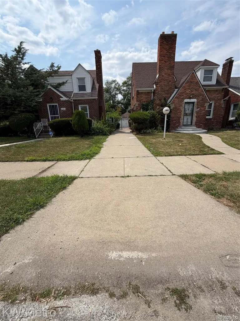 18411 Snowden Street Detroit City MI 48235