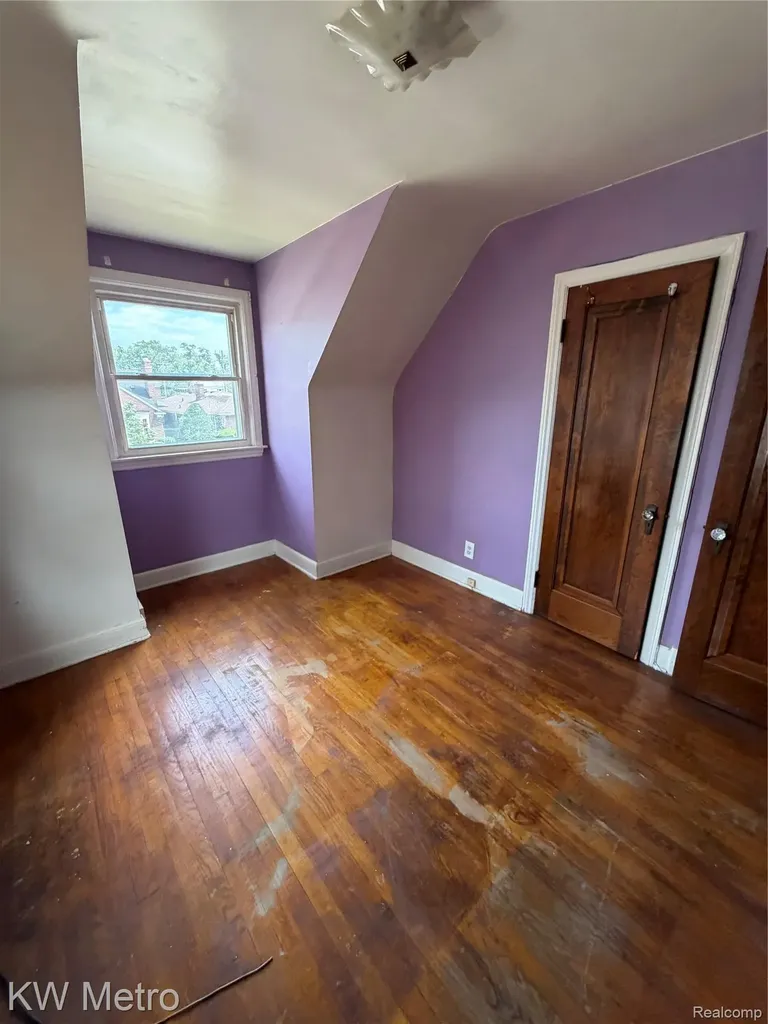 18411 Snowden Street Detroit City MI 48235