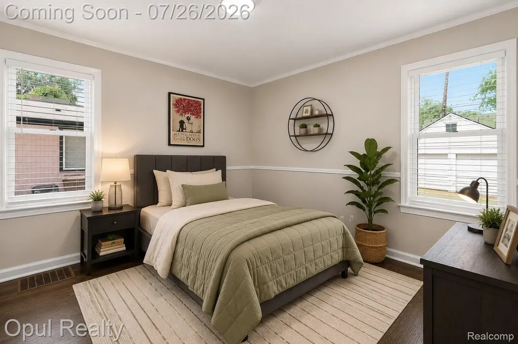 35620 Chestnut Street Wayne City MI 48184