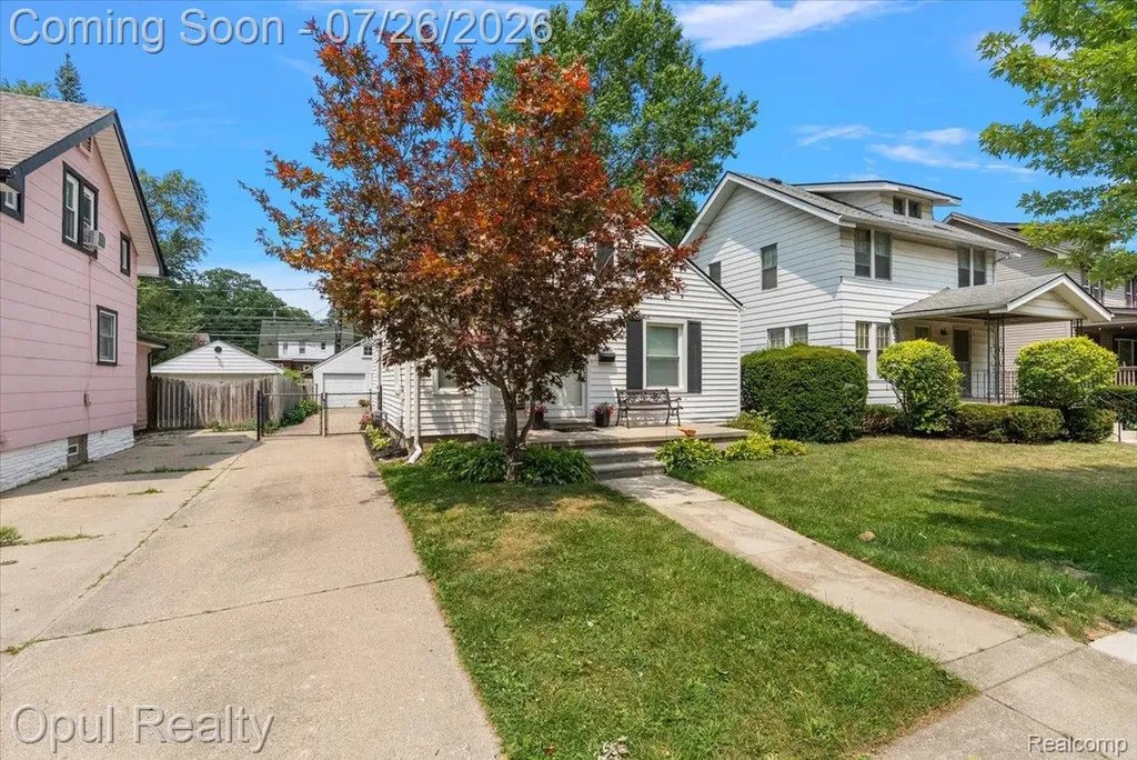 35620 Chestnut Street Wayne City MI 48184