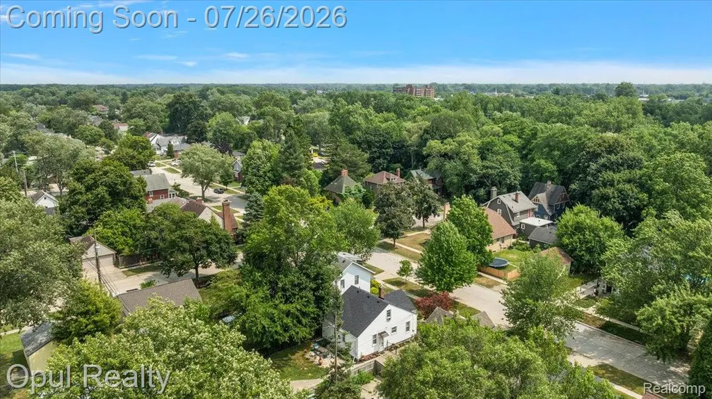 35620 Chestnut Street Wayne City MI 48184