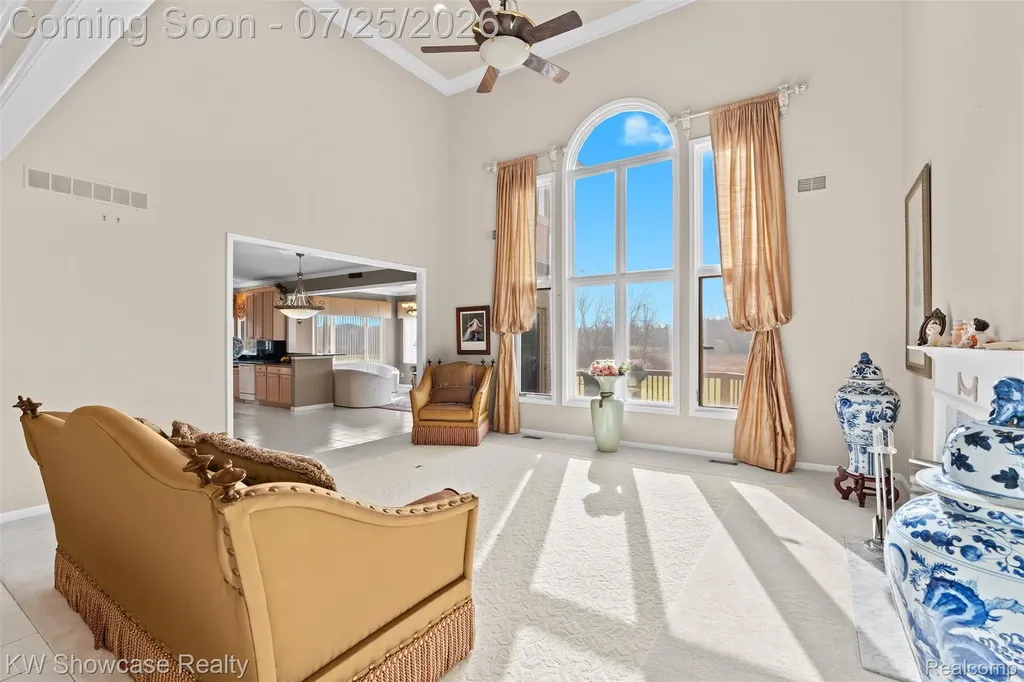 2955 Ivy Hill Drive Commerce Charter Township MI 48382