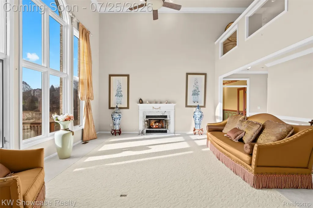 2955 Ivy Hill Drive Commerce Charter Township MI 48382