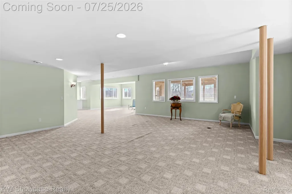 2955 Ivy Hill Drive Commerce Charter Township MI 48382
