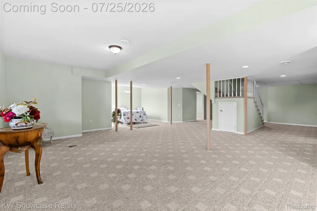 2955 Ivy Hill Drive Commerce Charter Township MI 48382