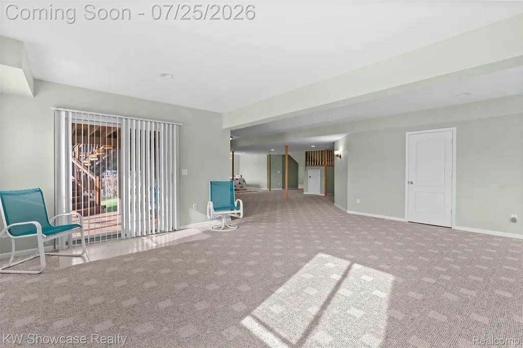 2955 Ivy Hill Drive Commerce Charter Township MI 48382