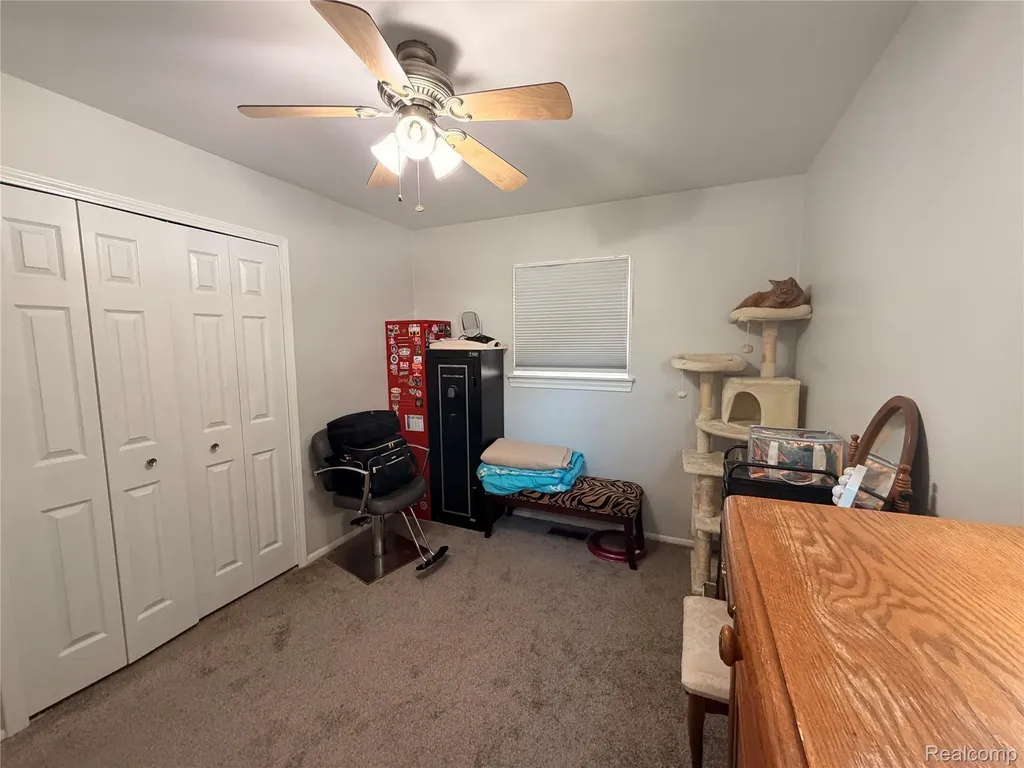 33303 Lynx St Lynx Street Westland City MI 48185