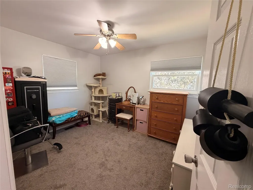 33303 Lynx St Lynx Street Westland City MI 48185