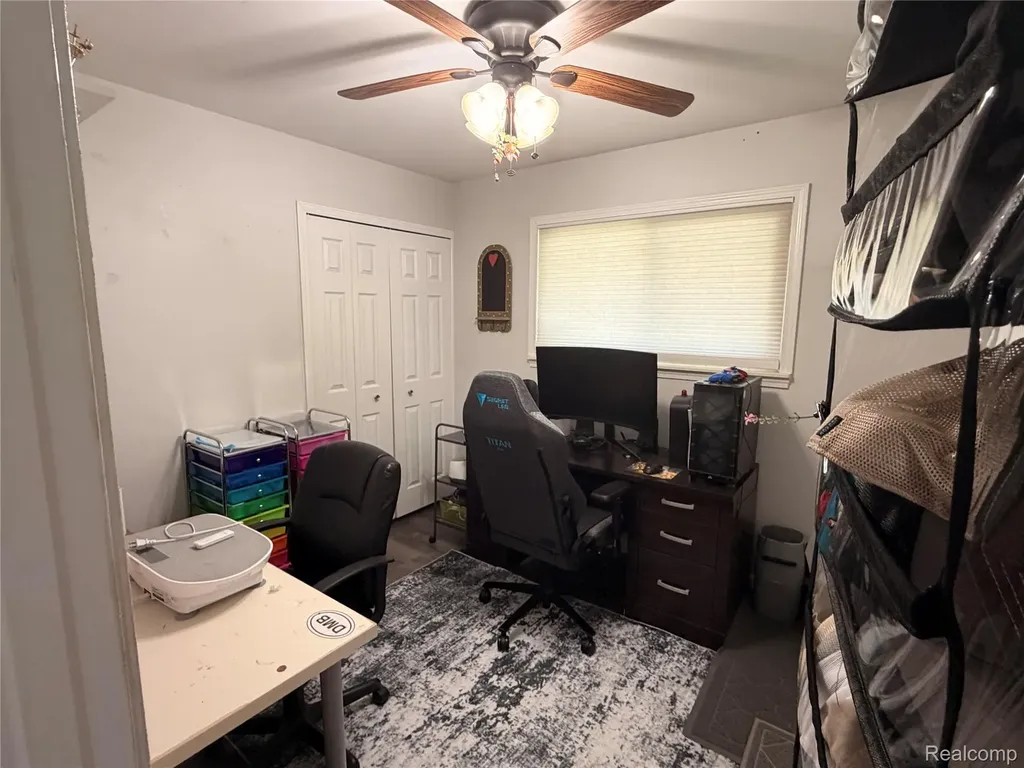 33303 Lynx St Lynx Street Westland City MI 48185