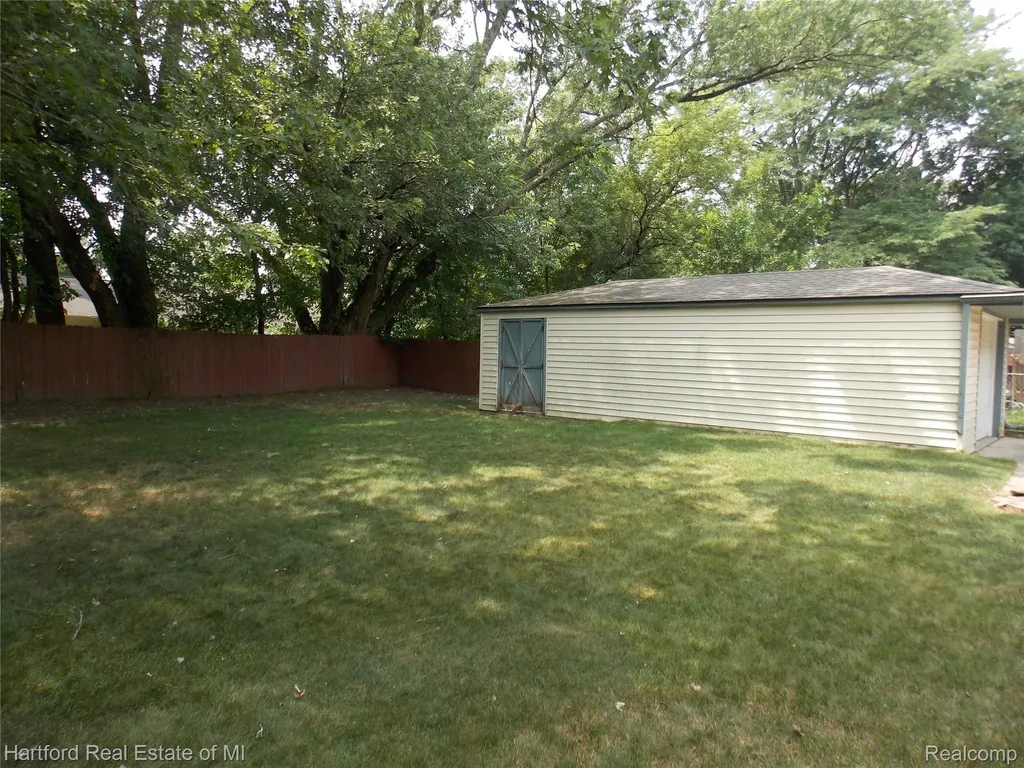30111 Fairfax Street Livonia City MI 48152