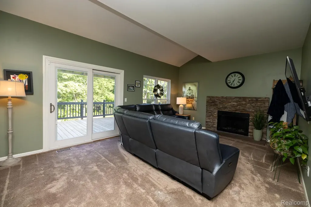 3094 Waldon Park Drive Orion Charter Township MI 48359