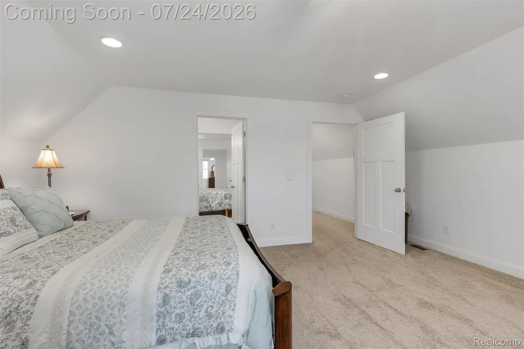 10043 Dixie Highway Ira Township MI 48023